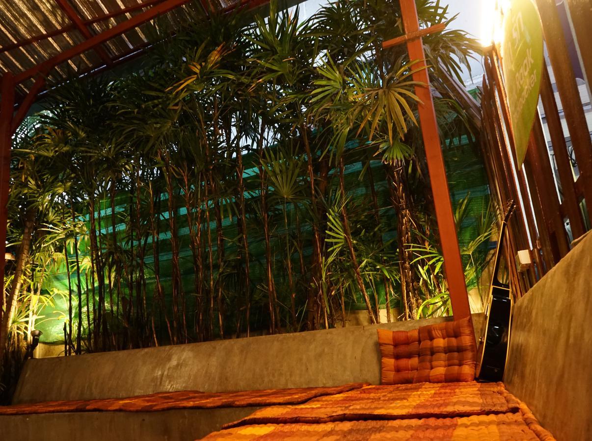 Baan Park Raak Backpacker Hostel チエンマイ エクステリア 写真